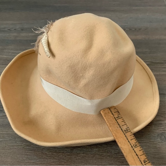 Miss Bierner wool hat - Picture 5 of 9